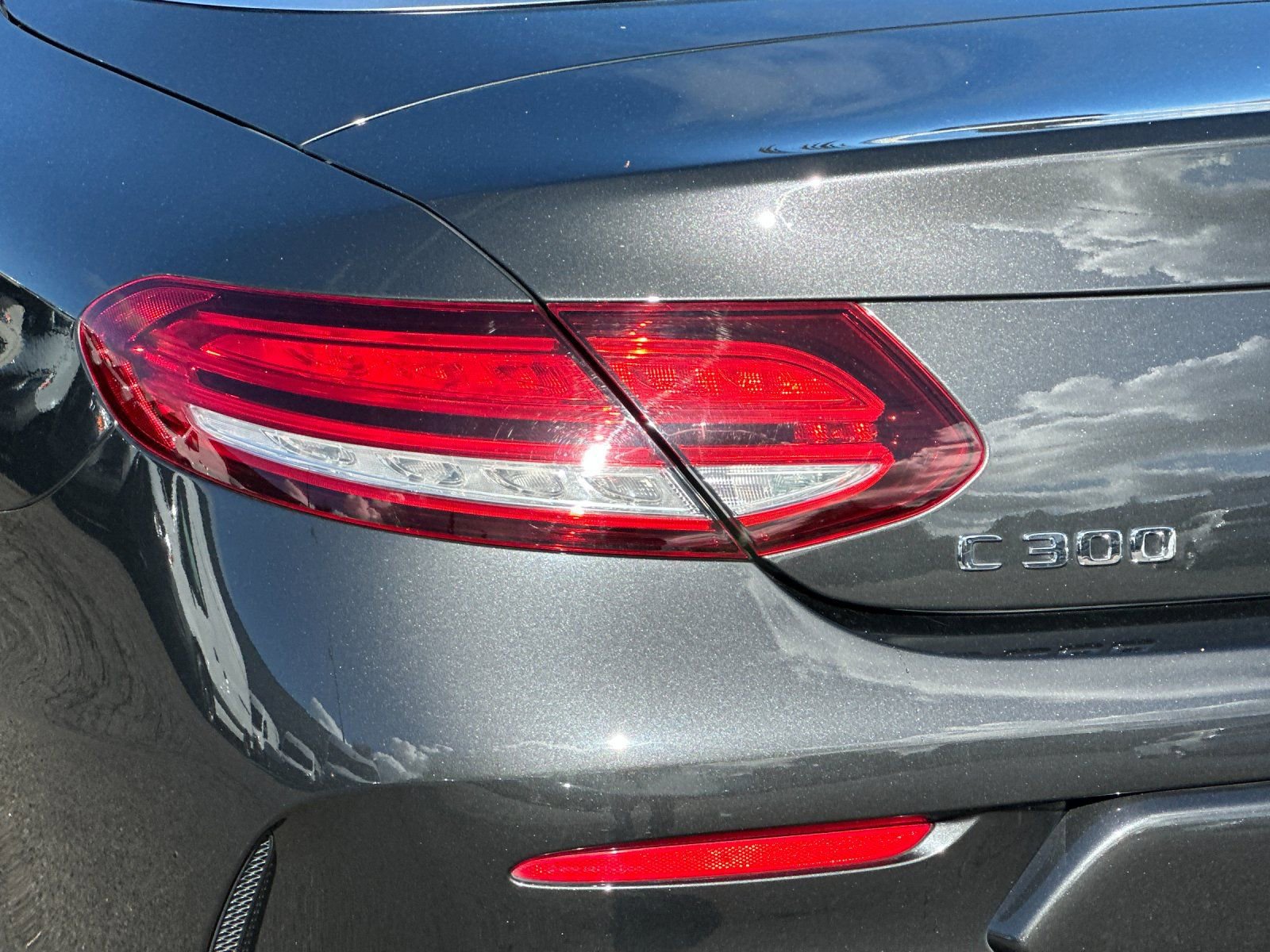Used 2019 Mercedes-Benz C 300 4MATIC Cabriolet image 25