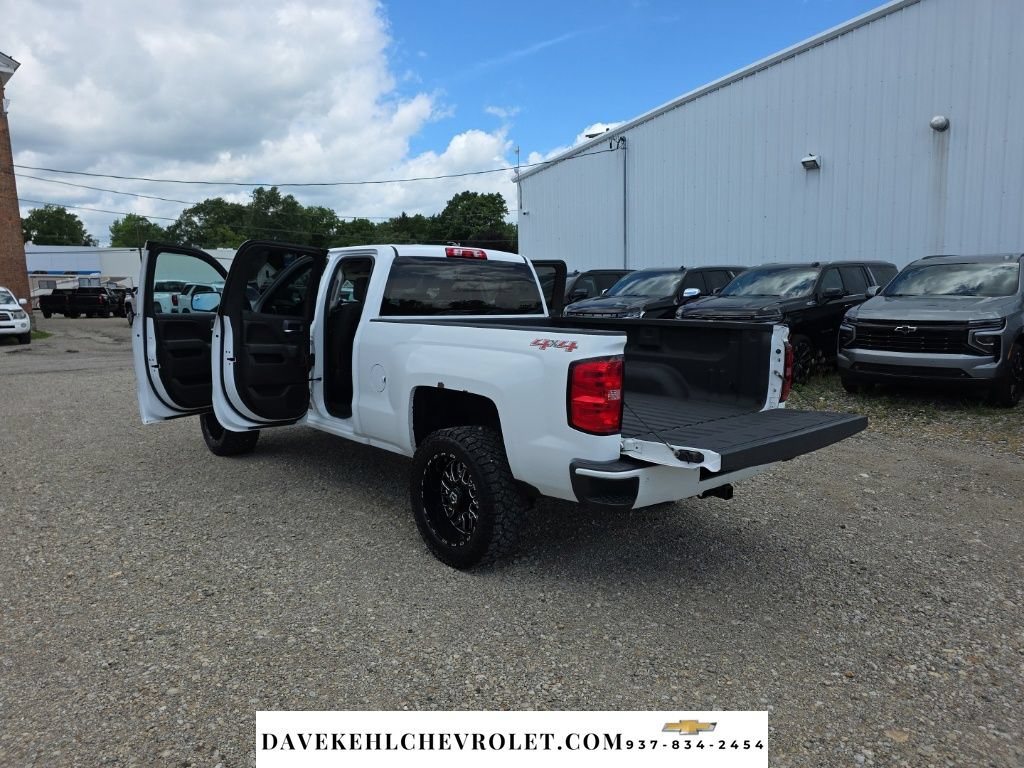Used 2015 Chevrolet Silverado 1500 LT w/ Custom Sport Edition AWD/4WD image 27