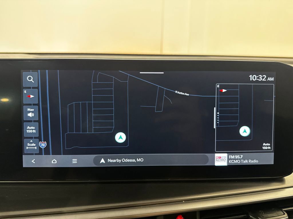 Used 2025 Kia Sorento S FWD image 39