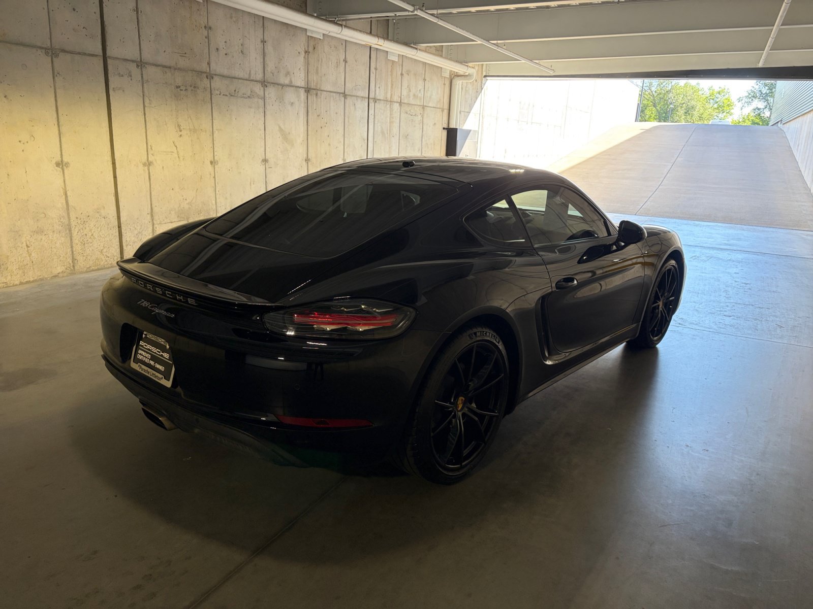 Certified 2025 Porsche 718 Cayman RWD image 10