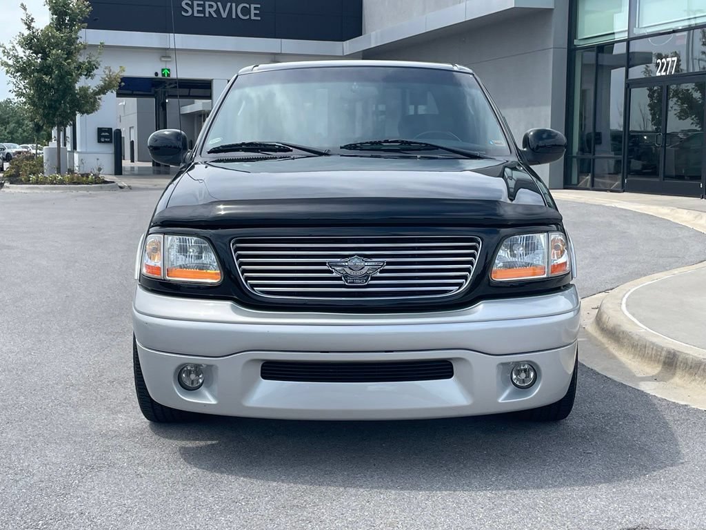 Used 2003 Ford F150 Harley-Davidson RWD image 2