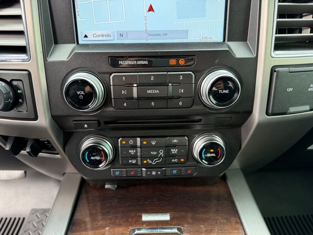 Used 2017 Ford F350 Platinum w/ Platinum Ultimate Package image 25