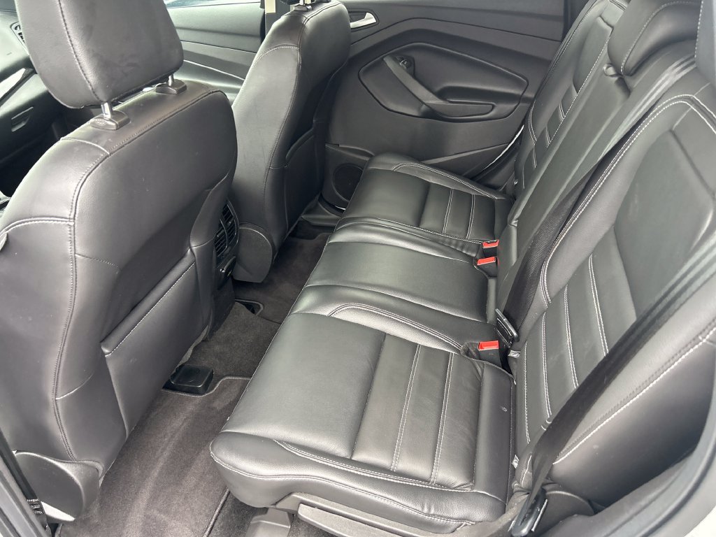 Used 2019 Ford Escape Titanium AWD/4WD image 30