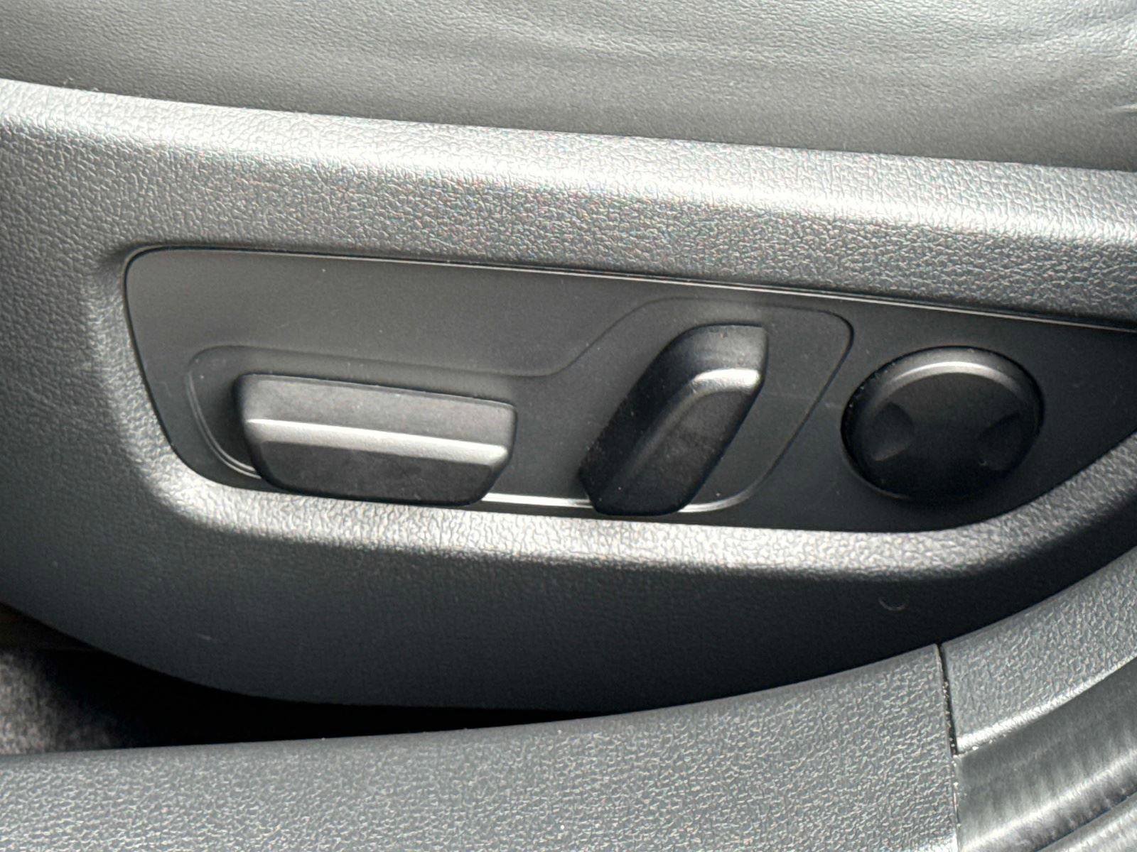 Certified 2023 MAZDA CX-30 AWD 2.5 S w/ Premium Package image 20