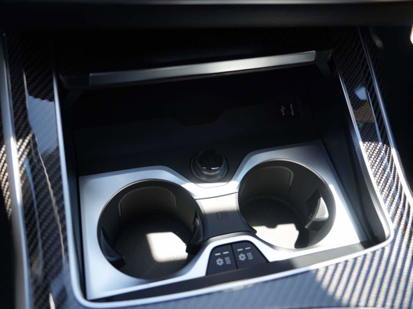 New 2026 BMW ALPINA XB7 AWD/4WD image 29