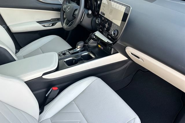 New 2026 Lexus NX 350 AWD w/ Luxury Package image 13