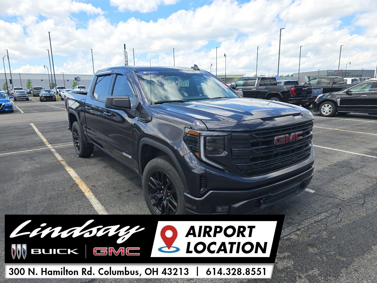Used 2023 GMC Sierra 1500 Elevation AWD/4WD image 2