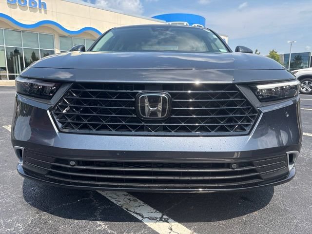 Used 2024 Honda Accord Touring image 3
