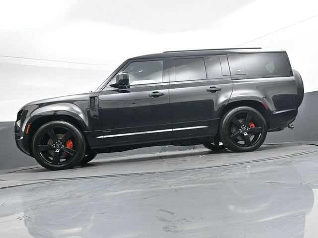 Used 2024 Land Rover Defender 130 X AWD/4WD image 36