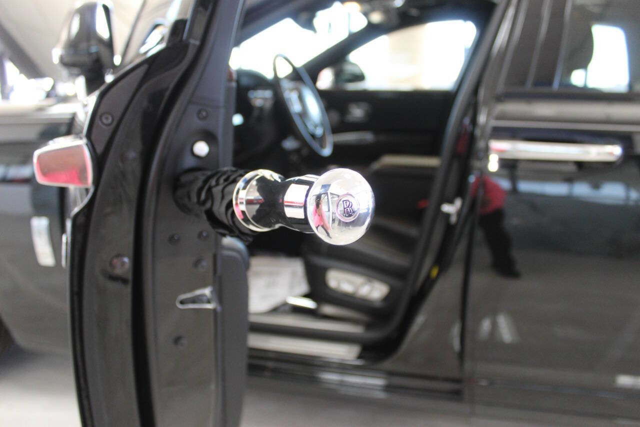 Used 2019 Rolls-Royce Ghost image 23