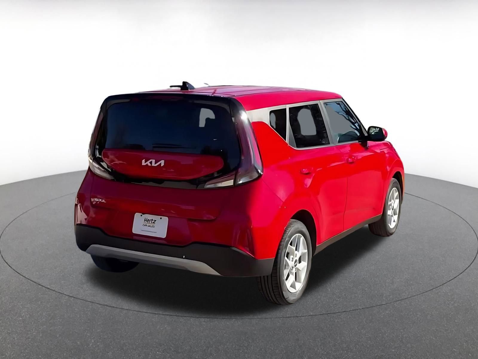 Used 2025 Kia Soul LX w/ LX Technology Package image 15