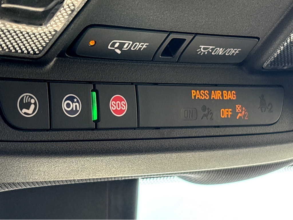 Used 2023 Chevrolet Equinox RS w/ LPO, Floor Liner Package image 30