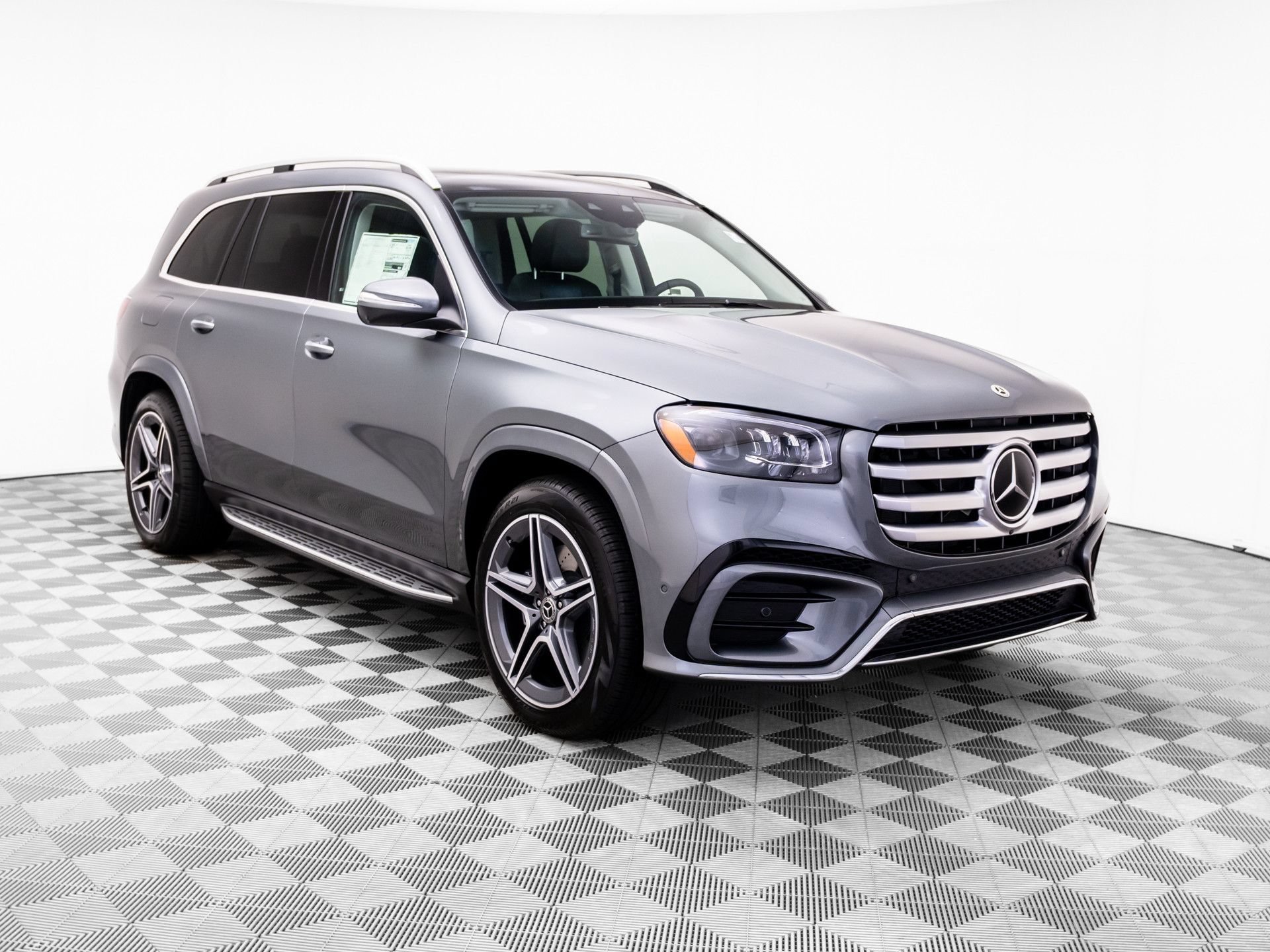 New 2026 Mercedes-Benz GLS 450 4MATIC image 7