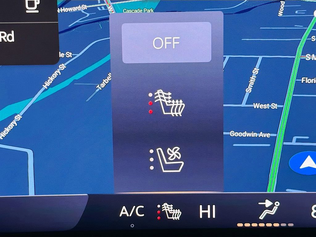 Used 2025 Buick Enclave Avenir image 22