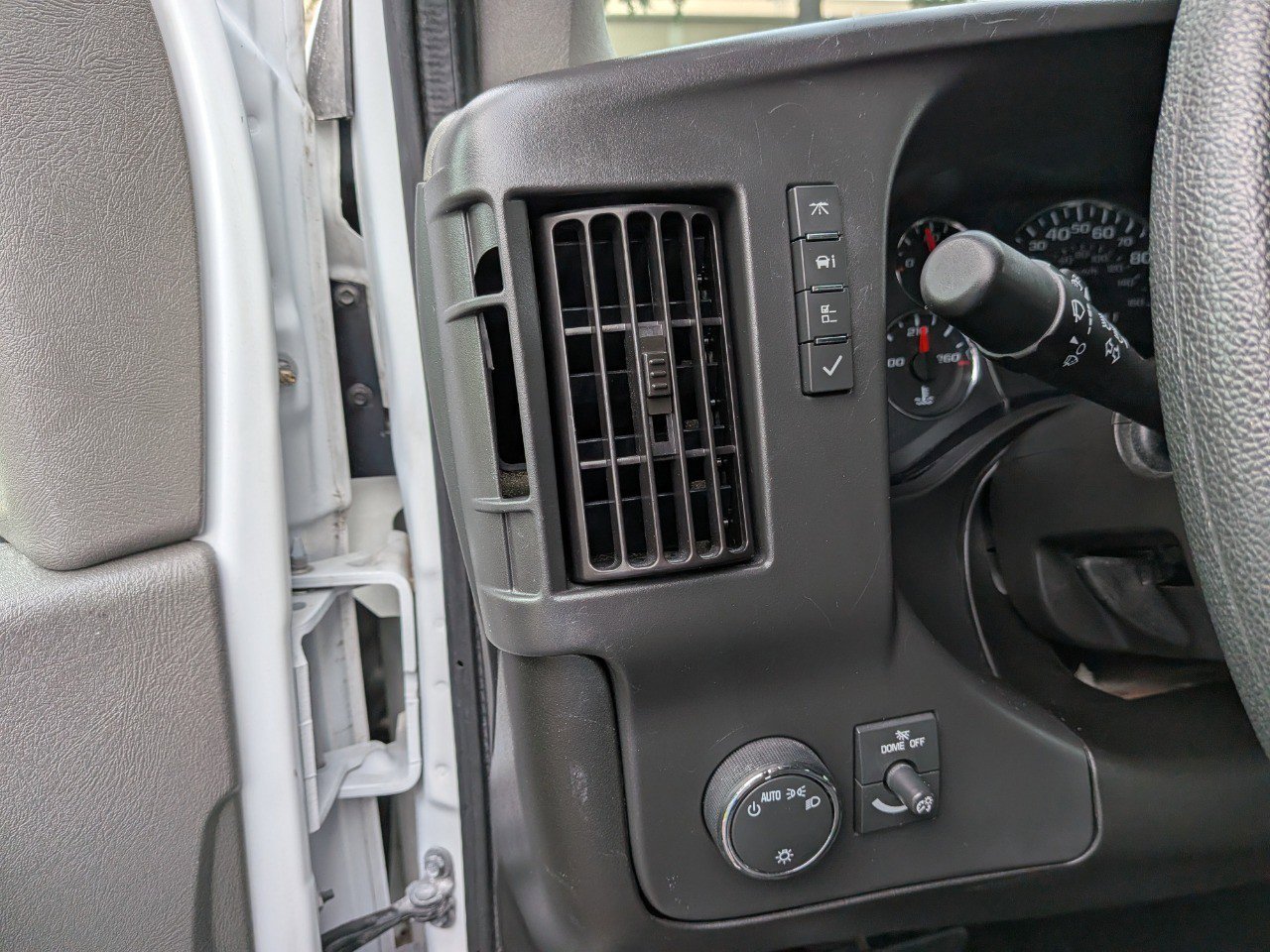 Used 2024 GMC Savana 2500 w/ Driver Convenience Package RWD image 20