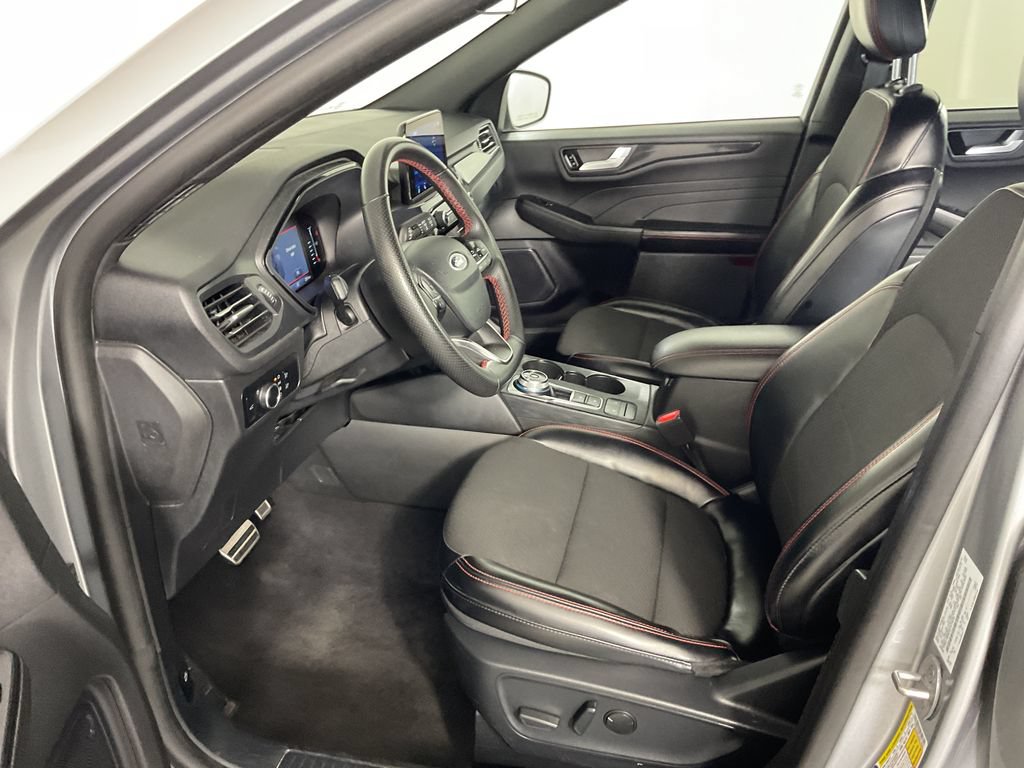 Used 2024 Ford Escape ST-Line FWD image 17