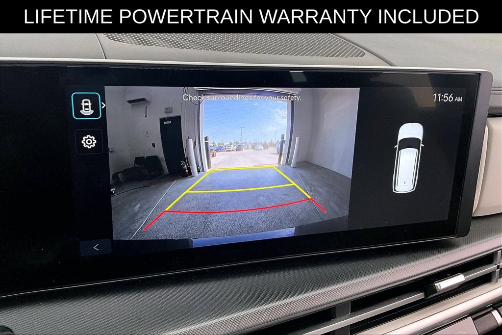Used 2025 Hyundai Santa Fe SEL FWD image 30