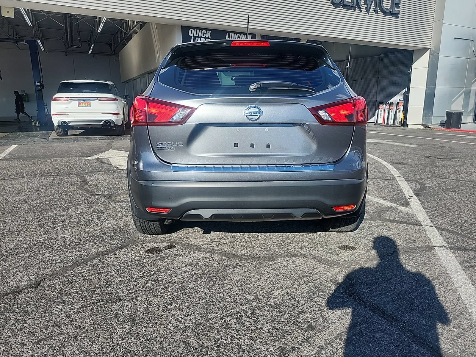 Used 2017 Nissan Rogue Sport S w/ S Appearance Package FWD image 8