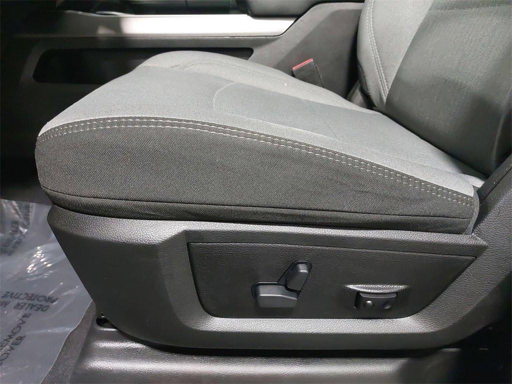 Used 2024 RAM 2500 Big Horn w/ Off Road Package image 26