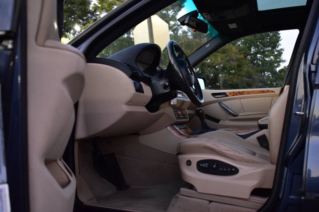 Used 2004 BMW X5 3.0i AWD/4WD image 15