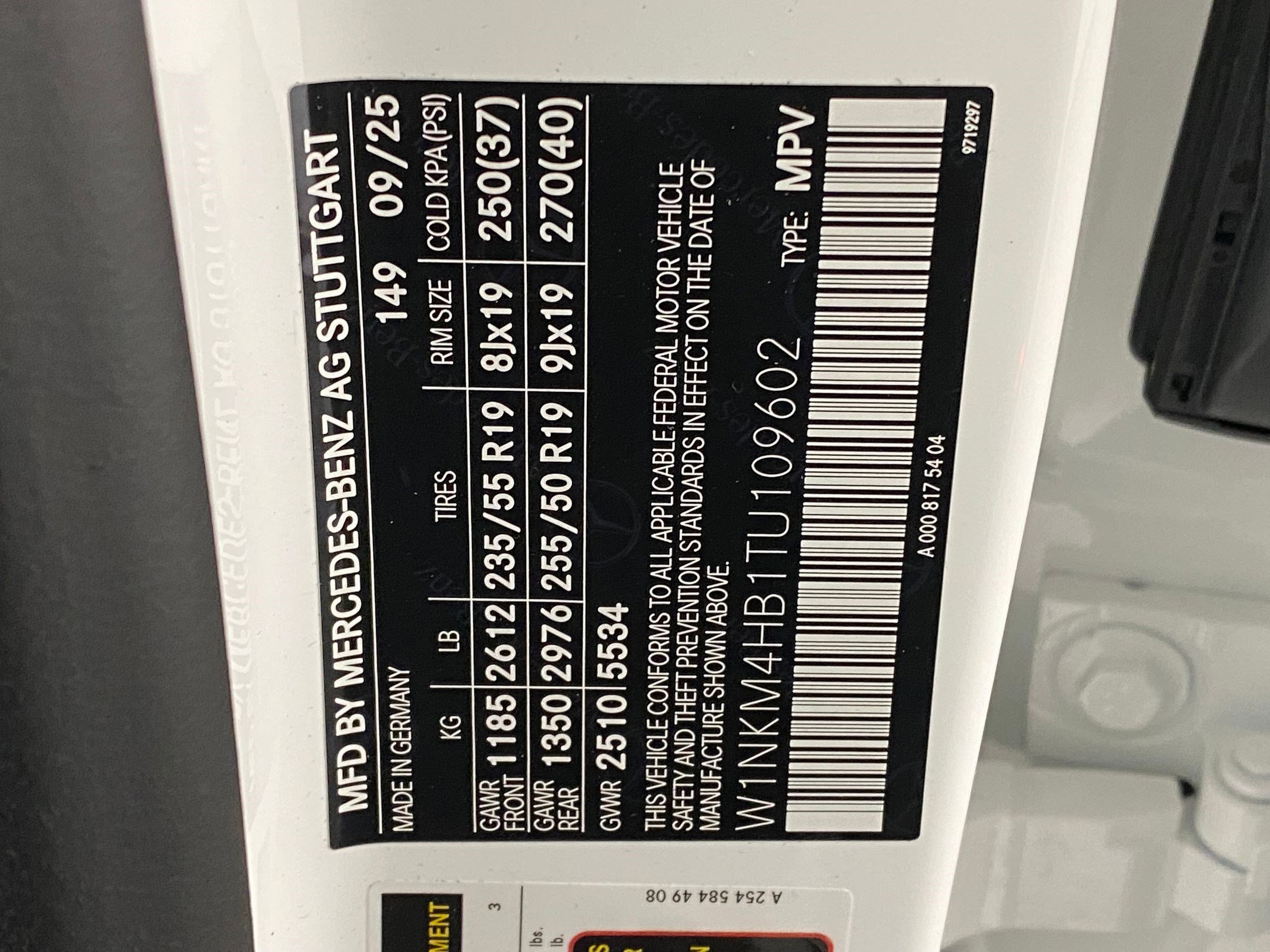 Used 2026 Mercedes-Benz GLC 300 4MATIC image 21