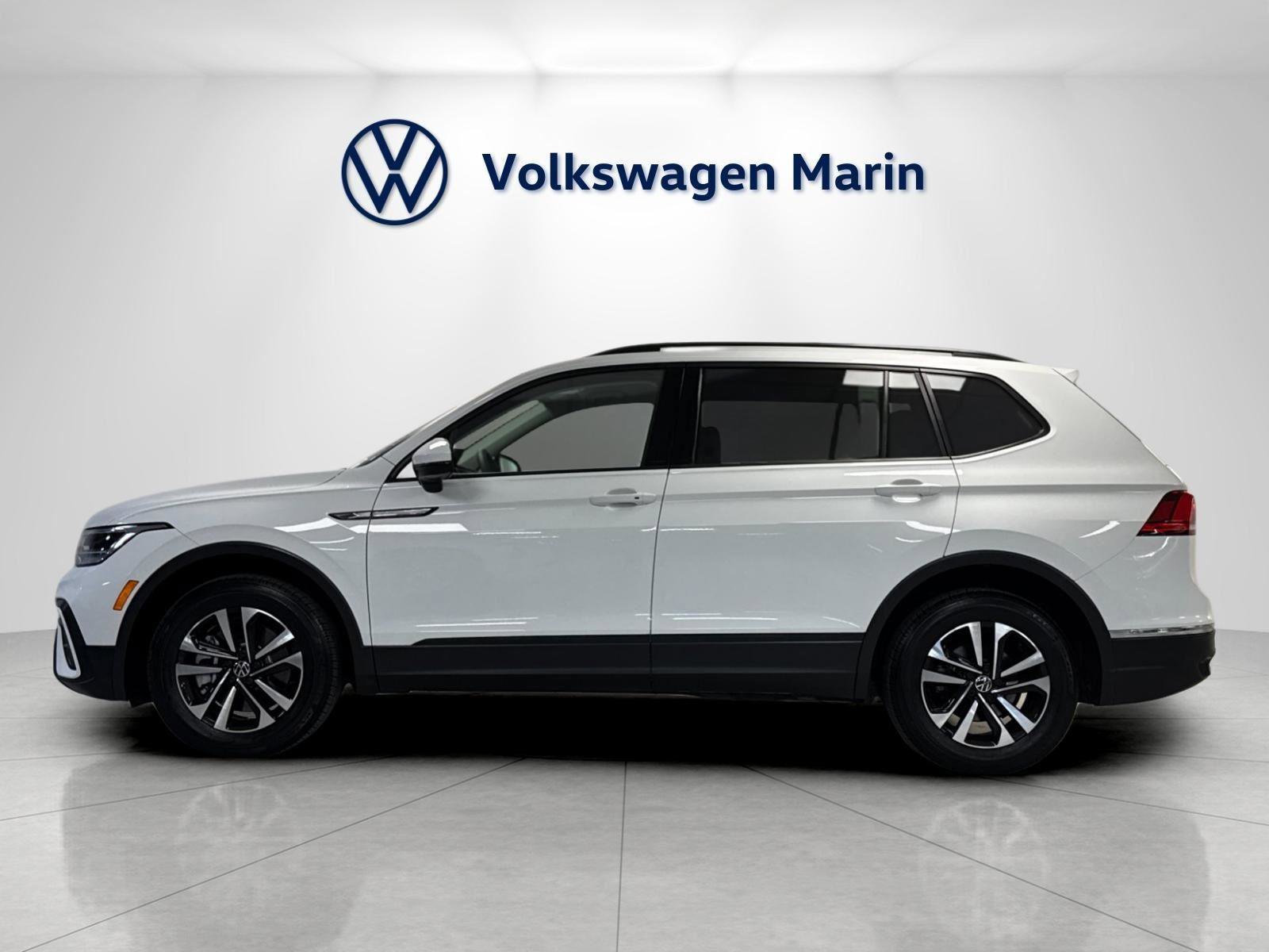 Used 2023 Volkswagen Tiguan S FWD image 2
