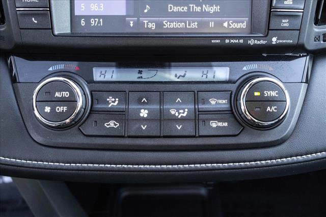 Used 2018 Toyota RAV4 Limited image 18