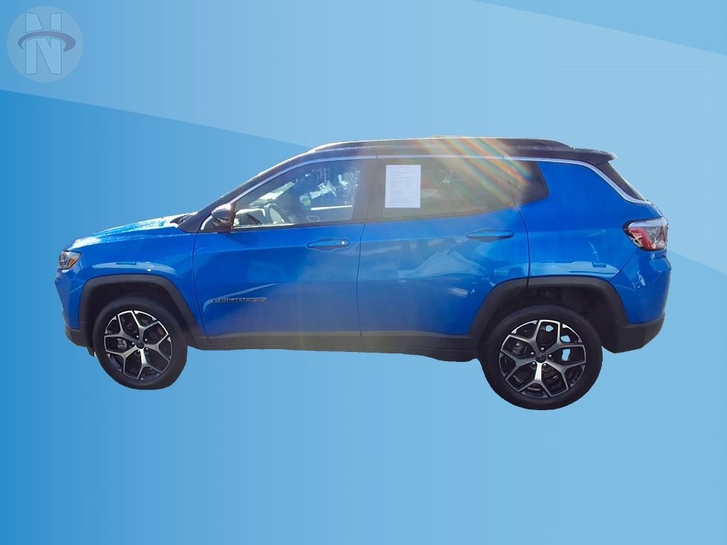 Used 2026 Jeep Compass Limited AWD/4WD image 5