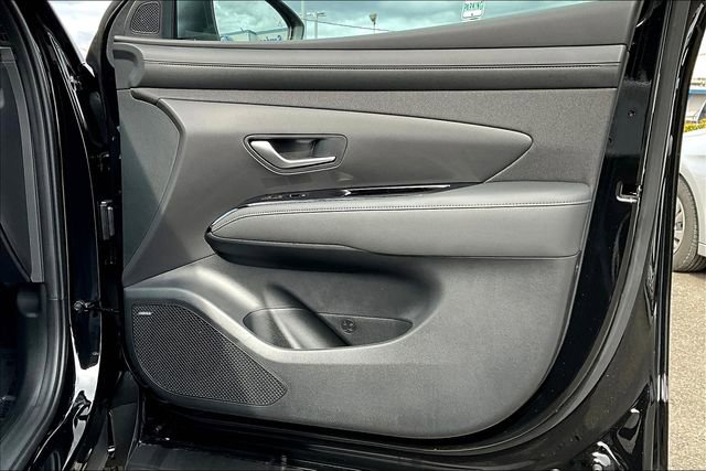 Used 2025 Hyundai Santa Cruz Limited image 27