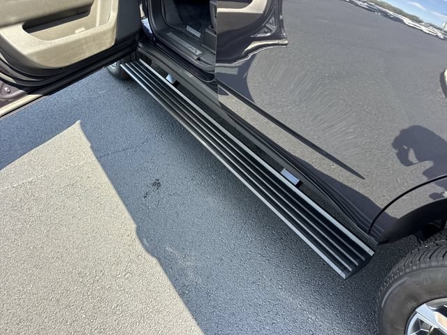 New 2026 Chevrolet Tahoe High Country AWD/4WD image 11
