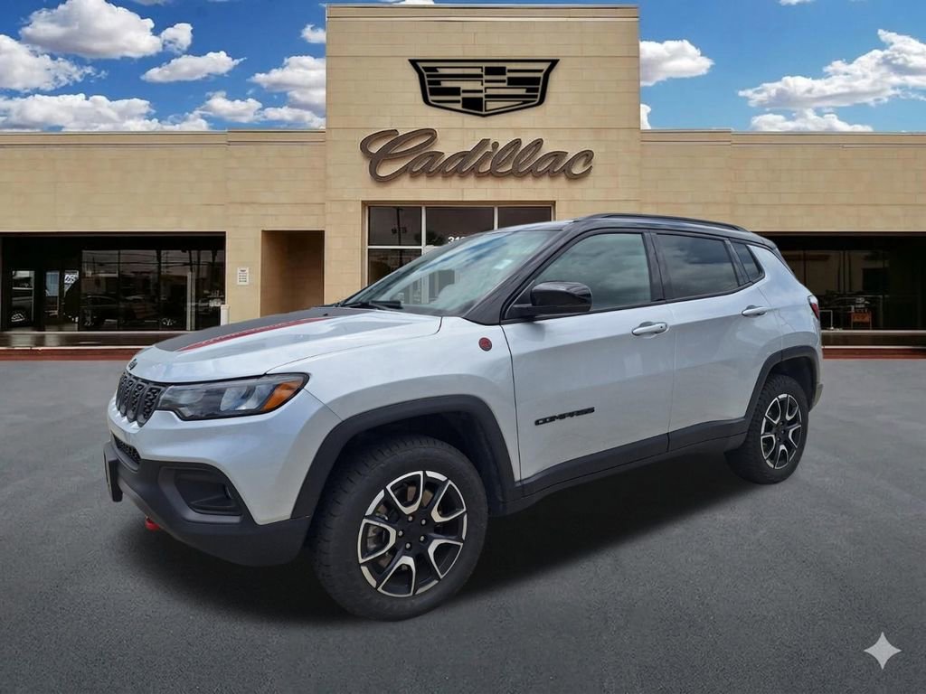 Used 2024 Jeep Compass Trailhawk AWD/4WD image 9