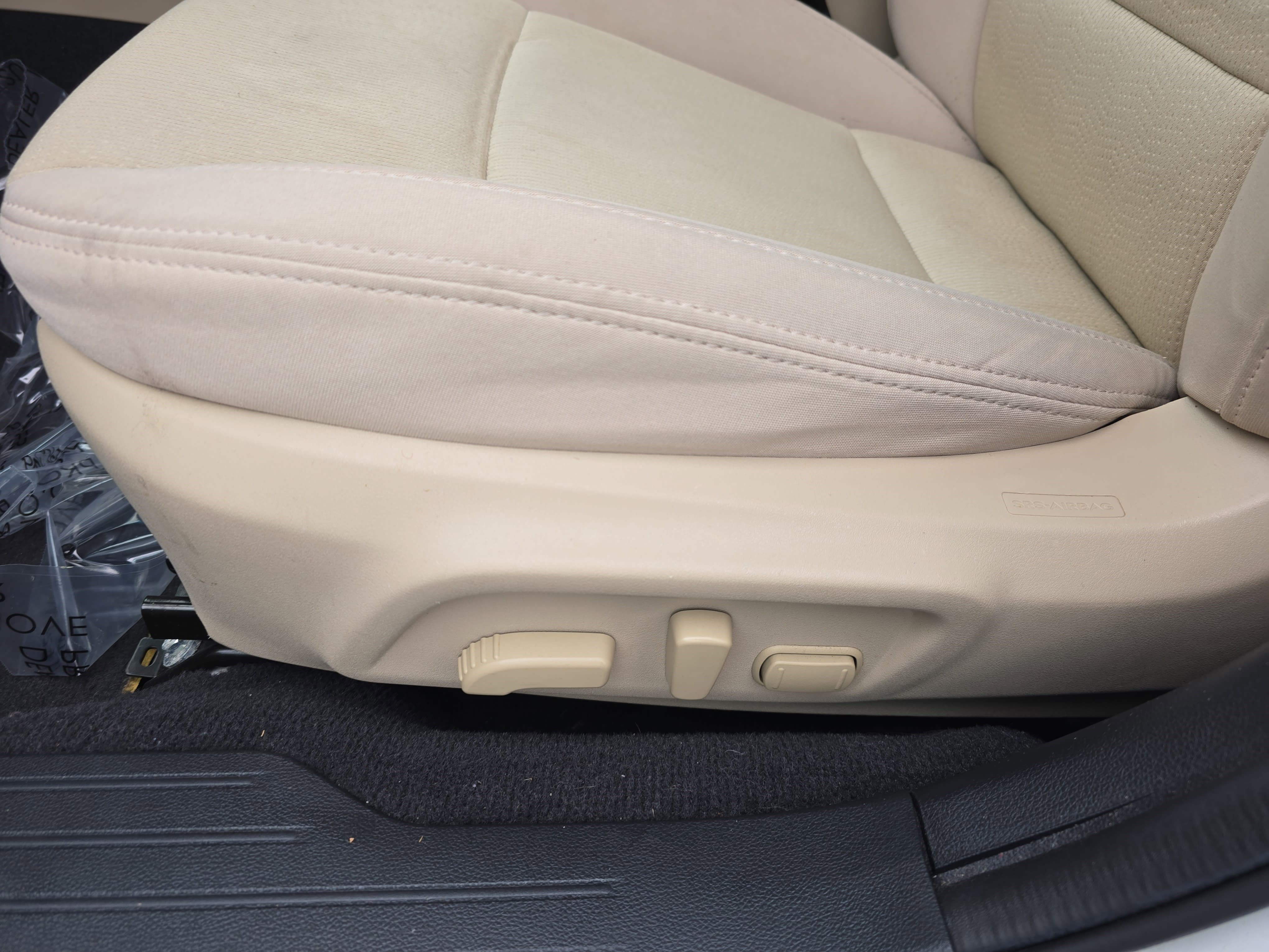 Used 2015 Subaru Legacy 2.5i Premium image 28