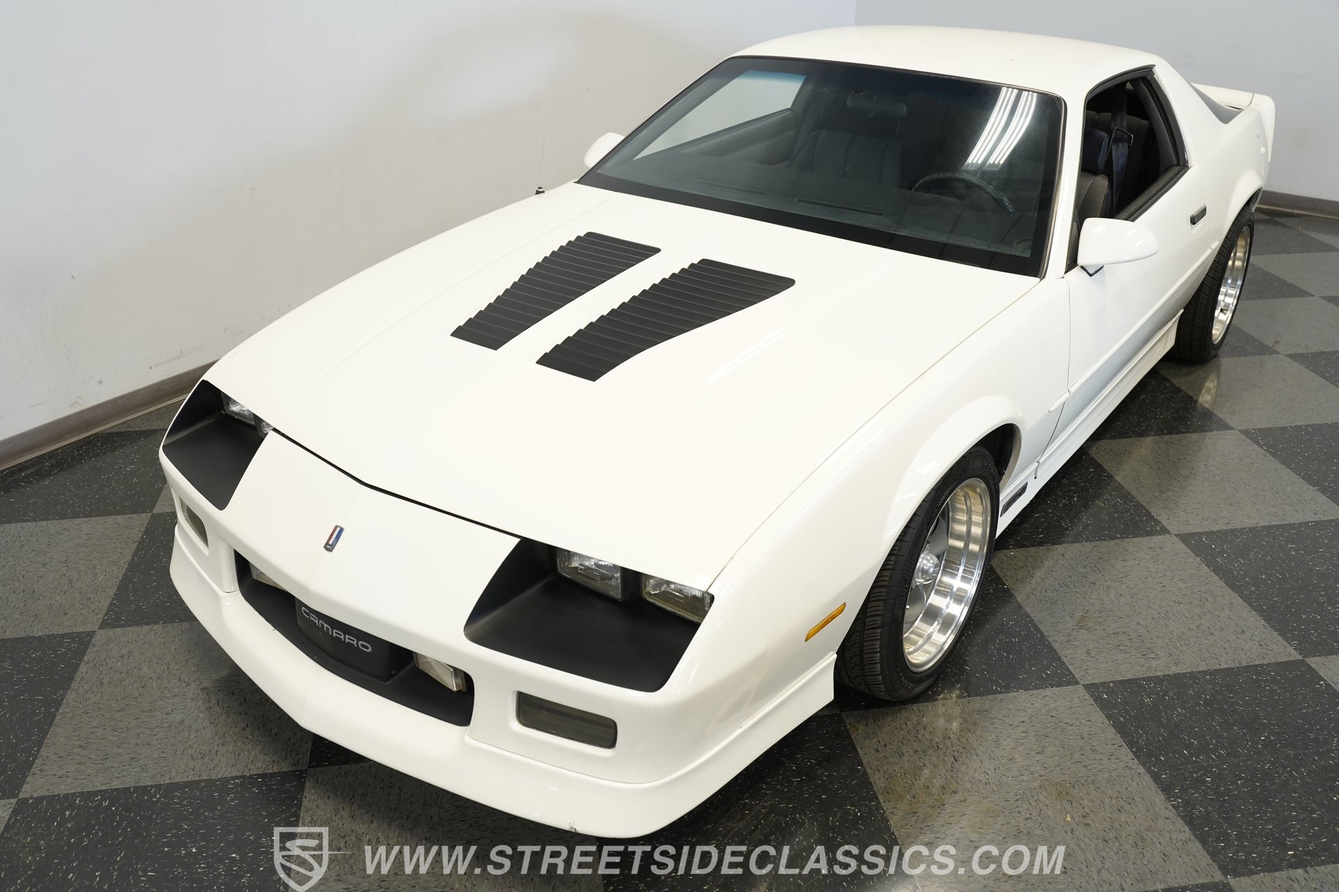 Used 1988 Chevrolet Camaro LT image 19