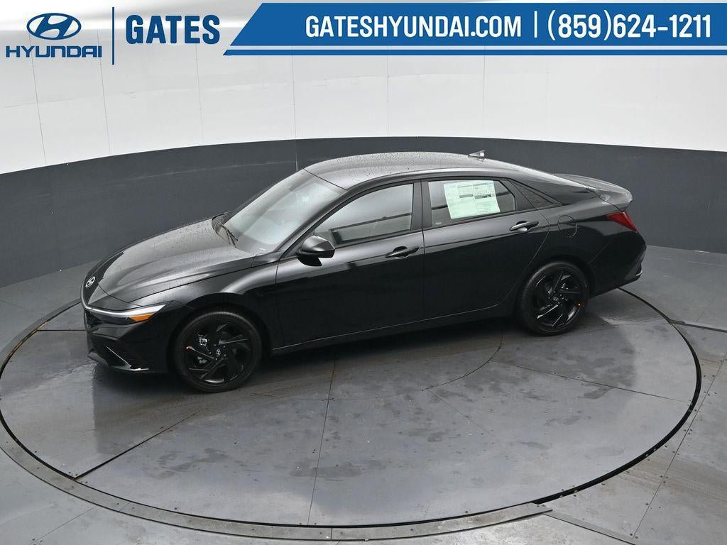 New 2026 Hyundai Elantra SEL FWD image 45
