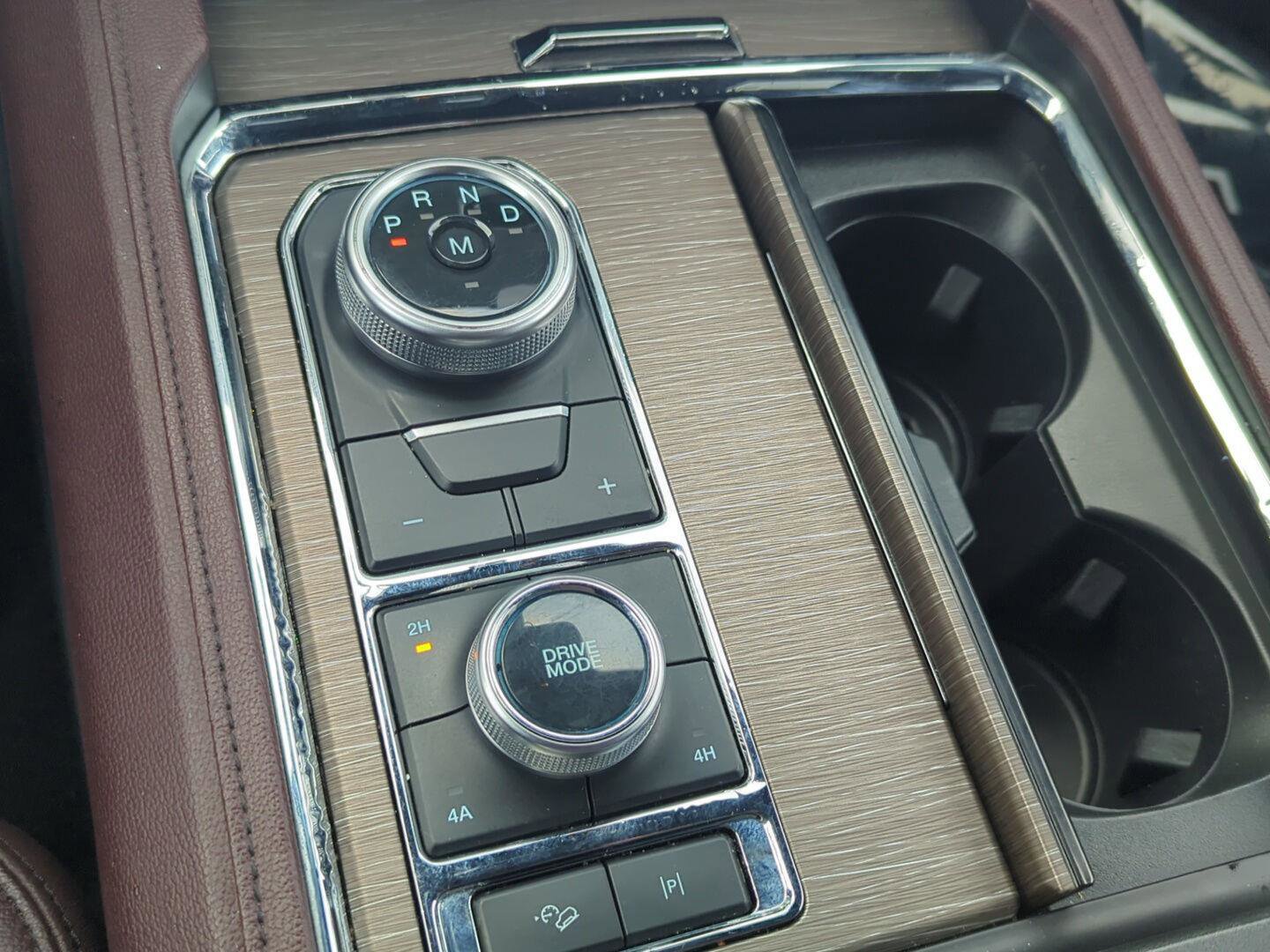 Used 2022 Ford Expedition Max Limited image 20