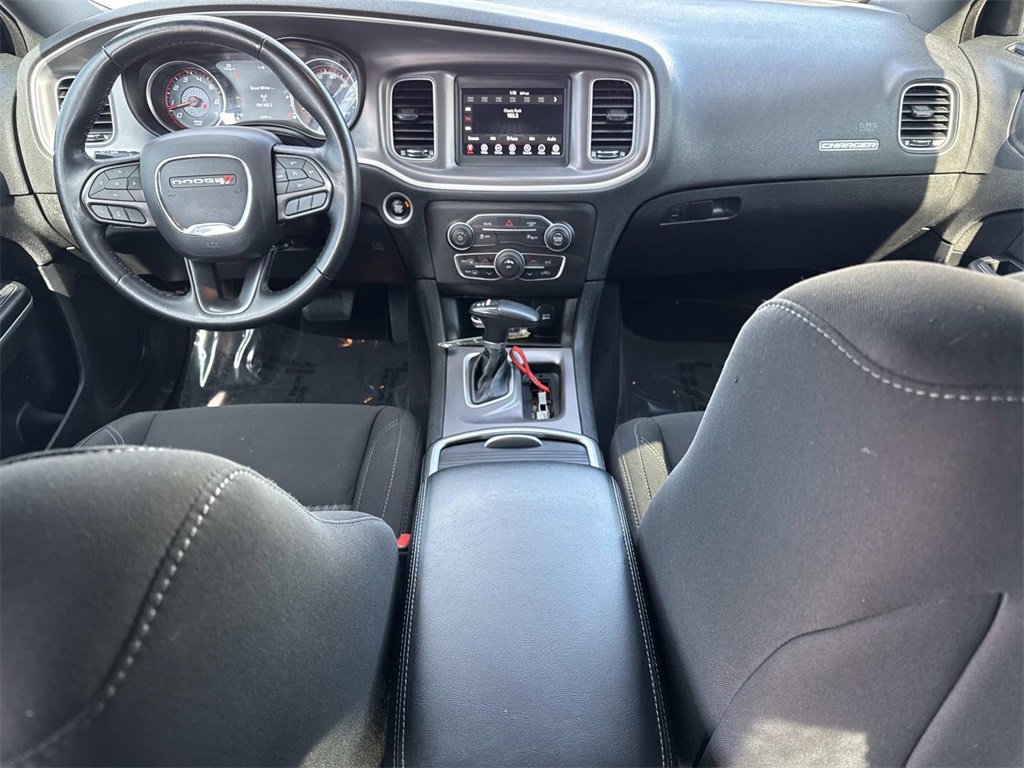 Used 2022 Dodge Charger SXT w/ Driver Convenience Group image 22