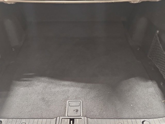 Used 2005 Mercedes-Benz E 500 Sedan image 23