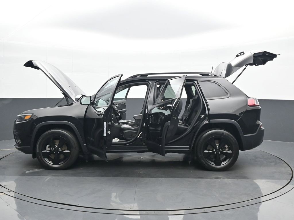 Used 2021 Jeep Cherokee Latitude Plus image 27