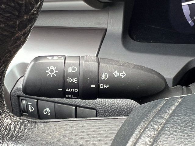 Used 2024 Toyota Tacoma TRD Off-Road AWD/4WD image 20