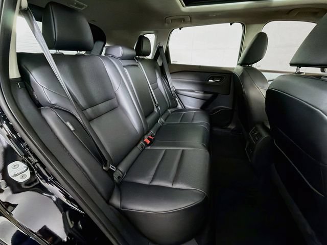 Certified 2023 Nissan Rogue SV w/ SV Premium B Package AWD/4WD image 33