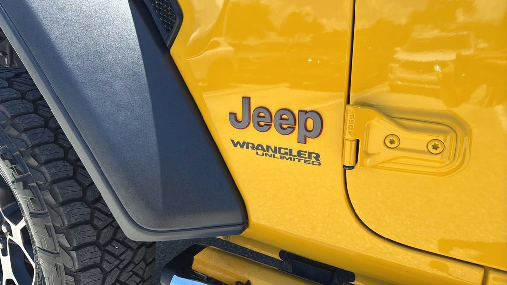 Used 2021 Jeep Wrangler Unlimited Rubicon AWD/4WD image 45