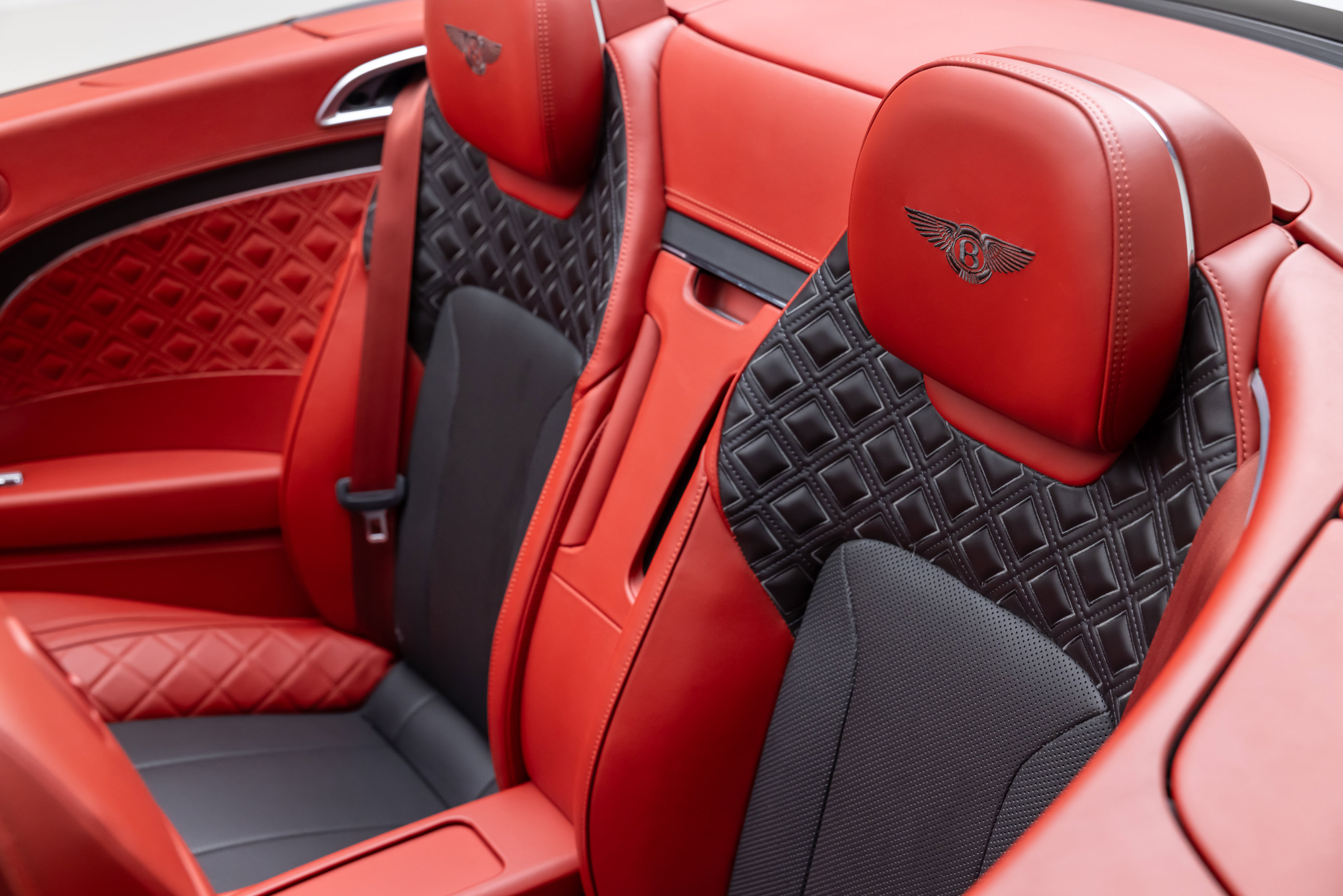 Used 2020 Bentley Continental GT image 66