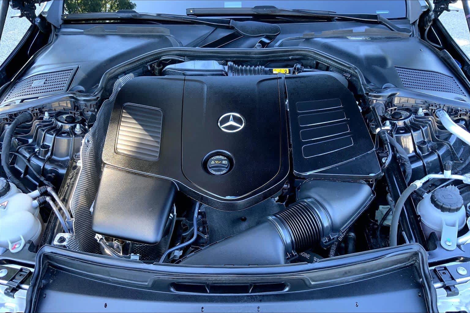 Certified 2023 Mercedes-Benz C 300 4MATIC Sedan image 32