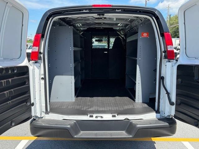 New 2026 Chevrolet Express 2500 w/ Driver Convenience Package RWD image 7