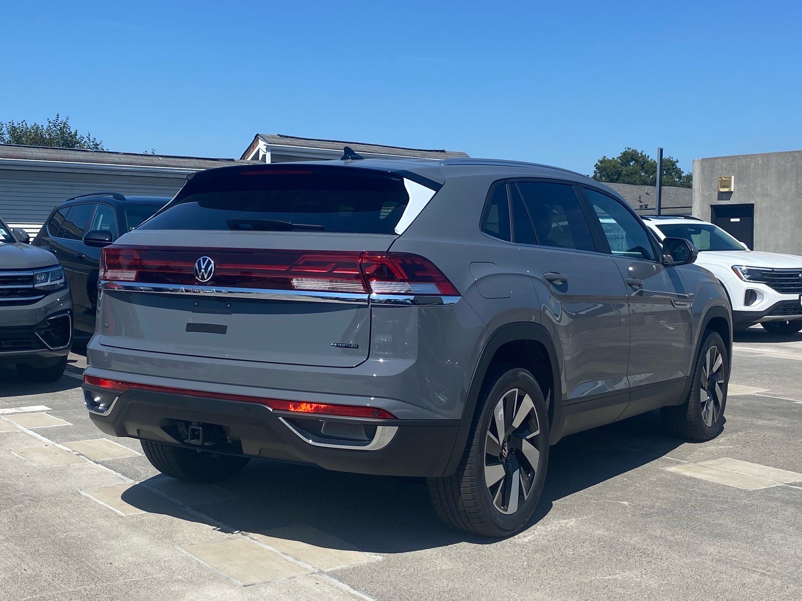 New 2026 Volkswagen Atlas Cross Sport SE AWD/4WD image 3