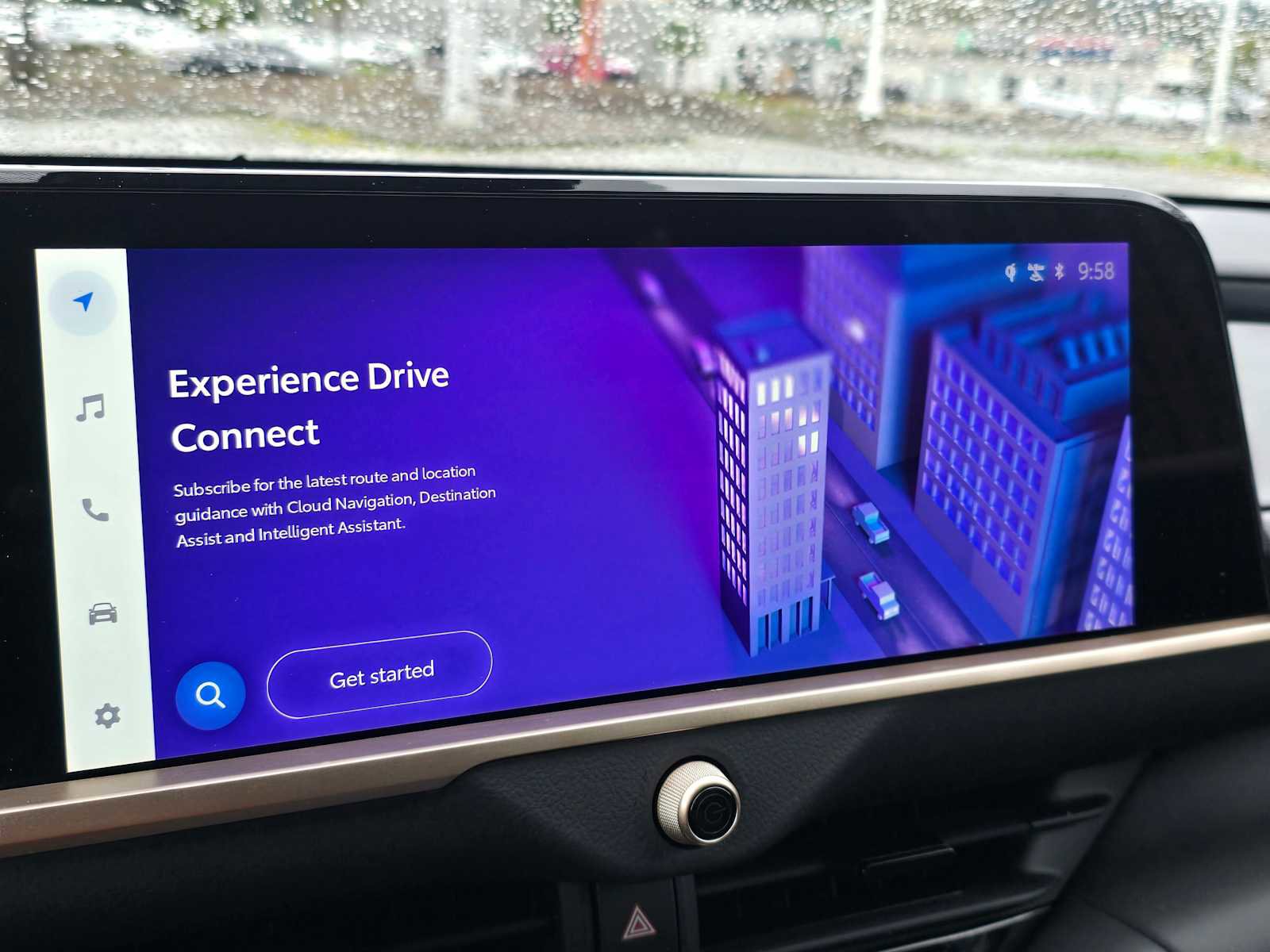 Used 2025 Toyota Crown Signia XLE image 27