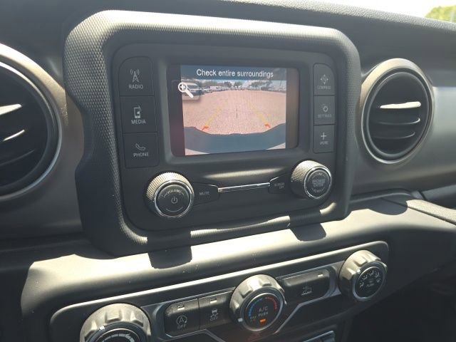 Used 2020 Jeep Gladiator Sport w/ Quick Order Package 24S AWD/4WD image 15