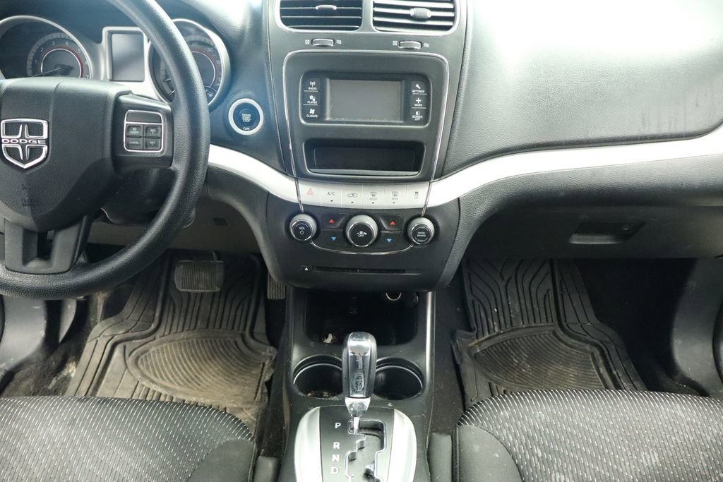 Used 2017 Dodge Journey SXT w/ Comfort/Convenience Group image 25