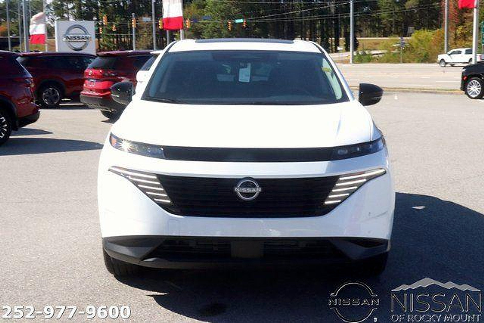 New 2026 Nissan Murano SL w/ Comfort Package AWD/4WD image 2