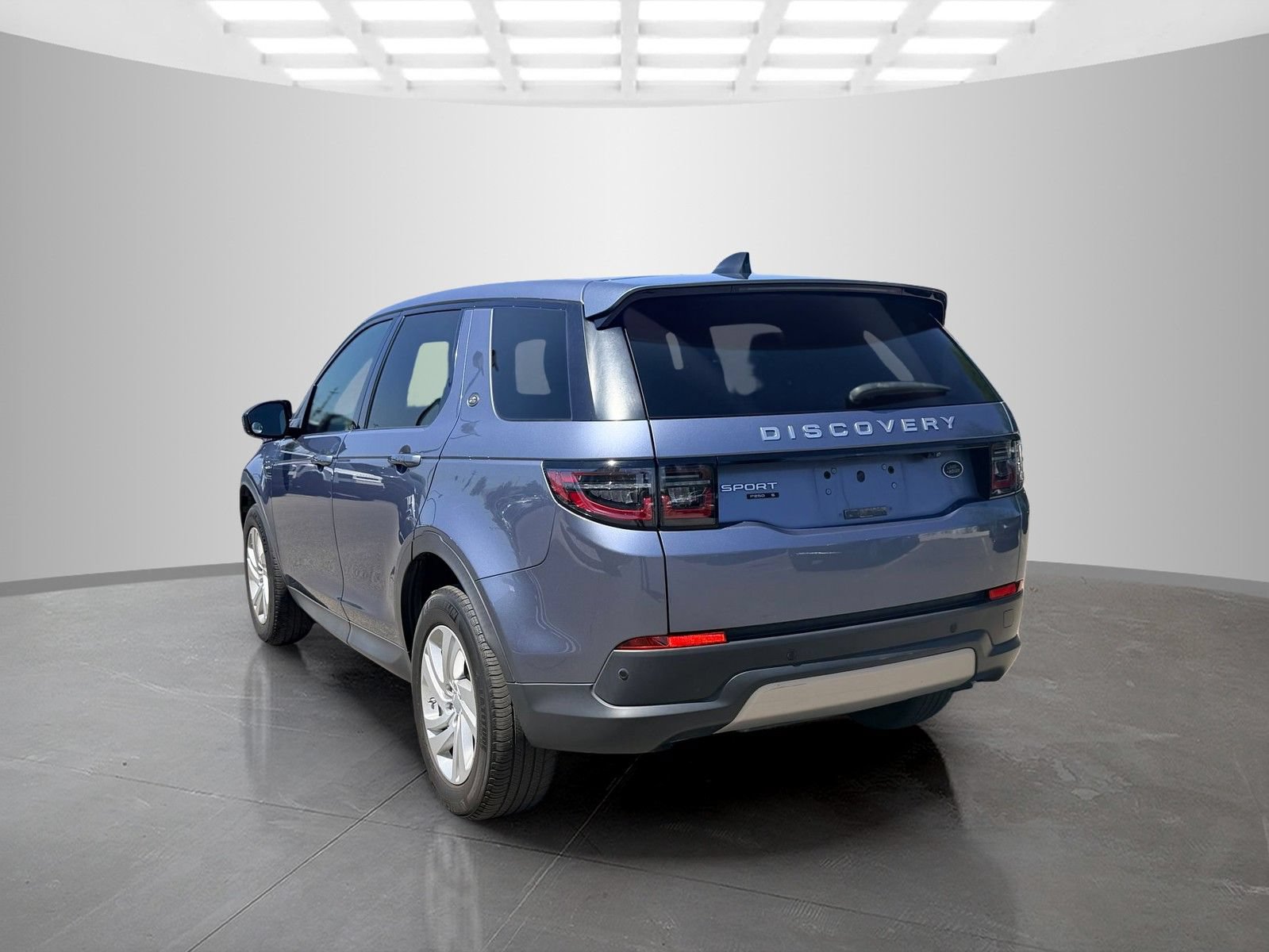 Used 2020 Land Rover Discovery Sport S AWD/4WD image 7
